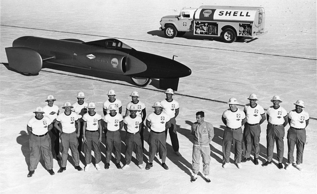 Craig Breedlove and the Spirit of America crew. Photo: Tom Carroll. From Speed Duel: The Inside Story of the Land Speed Record in the Sixties by Samuel Hawley, with permission from Firefly Books Ltd.